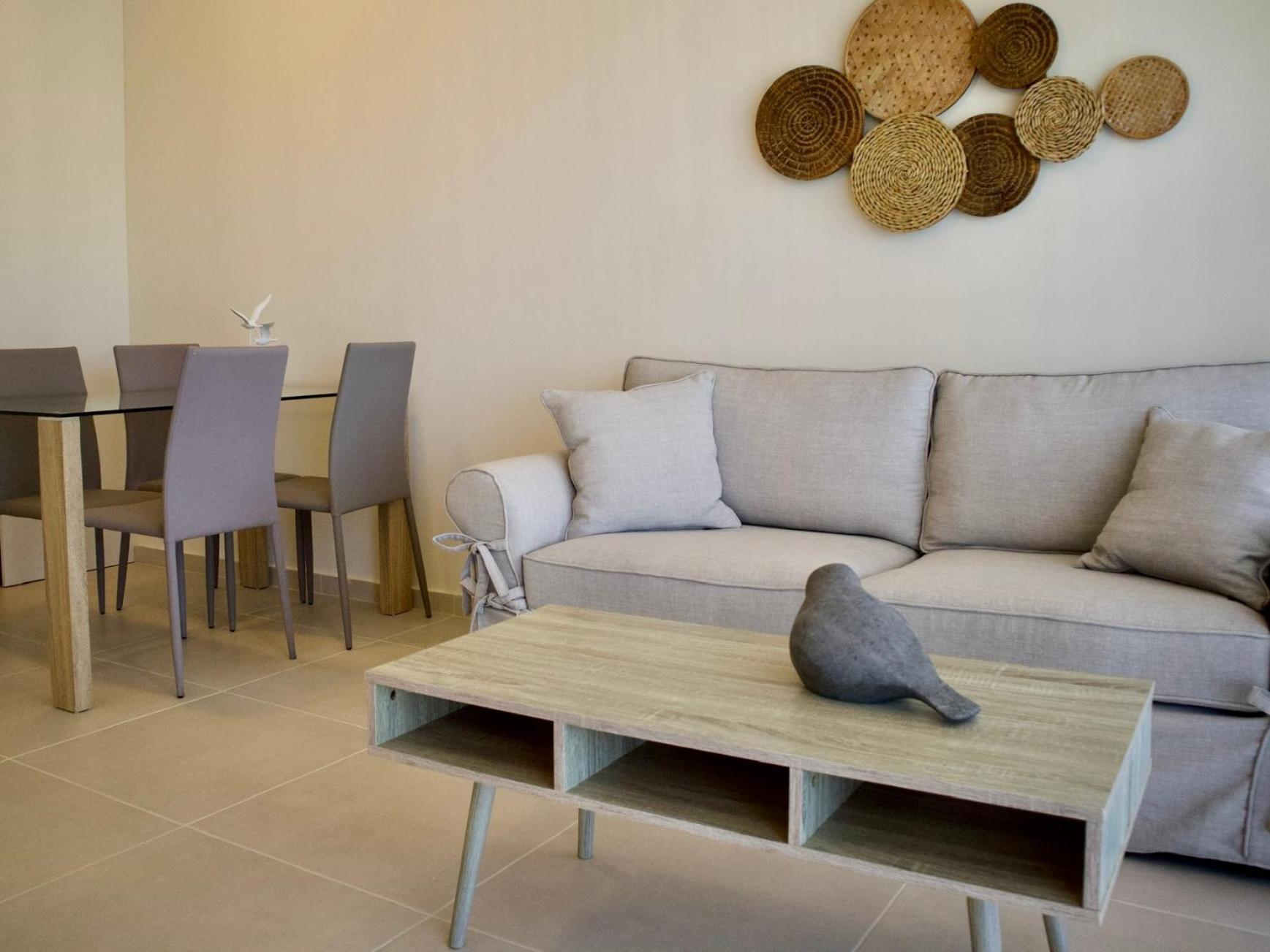 Resitour - Aphrodite Beachfront Pirgos Psilonerou الغرفة الصورة